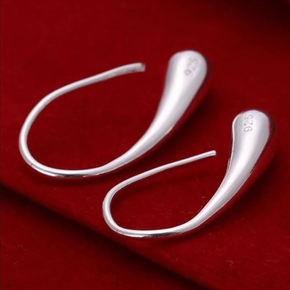 RESTOCKED 925 Sterling Silver teardrop ear… - Picture 6 of 7